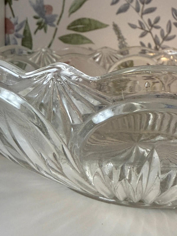 Vintage Pressed Glass Serving Bowl – Scalloped Edge