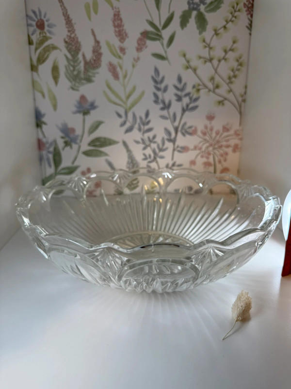 Vintage Pressed Glass Serving Bowl – Scalloped Edge