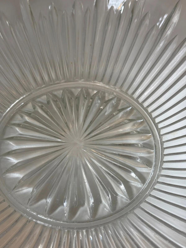 Vintage Pressed Glass Serving Bowl – Scalloped Edge