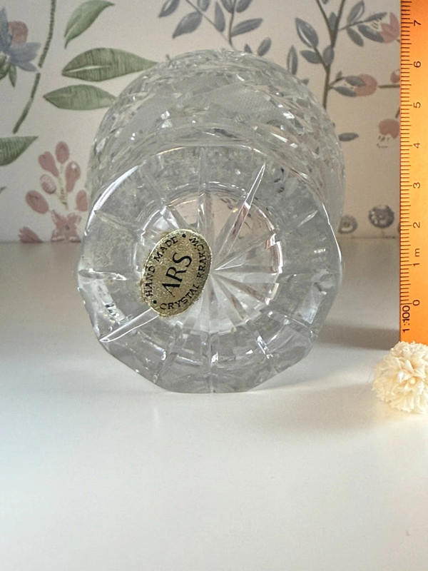 Polish Cut Crystal Vase – Hand-Cut RS Lead Crystal