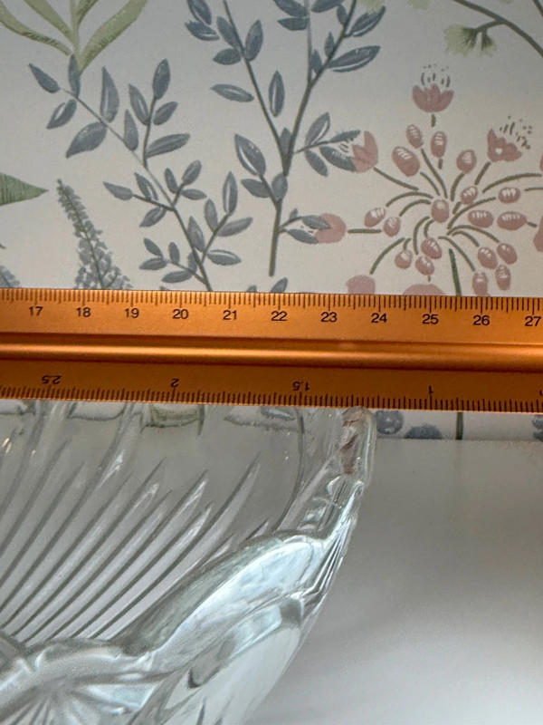 Vintage Pressed Glass Serving Bowl – Scalloped Edge