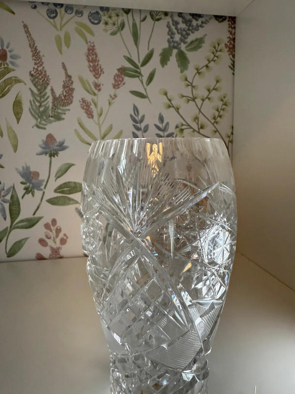 Polish Cut Crystal Vase – Hand-Cut RS Lead Crystal